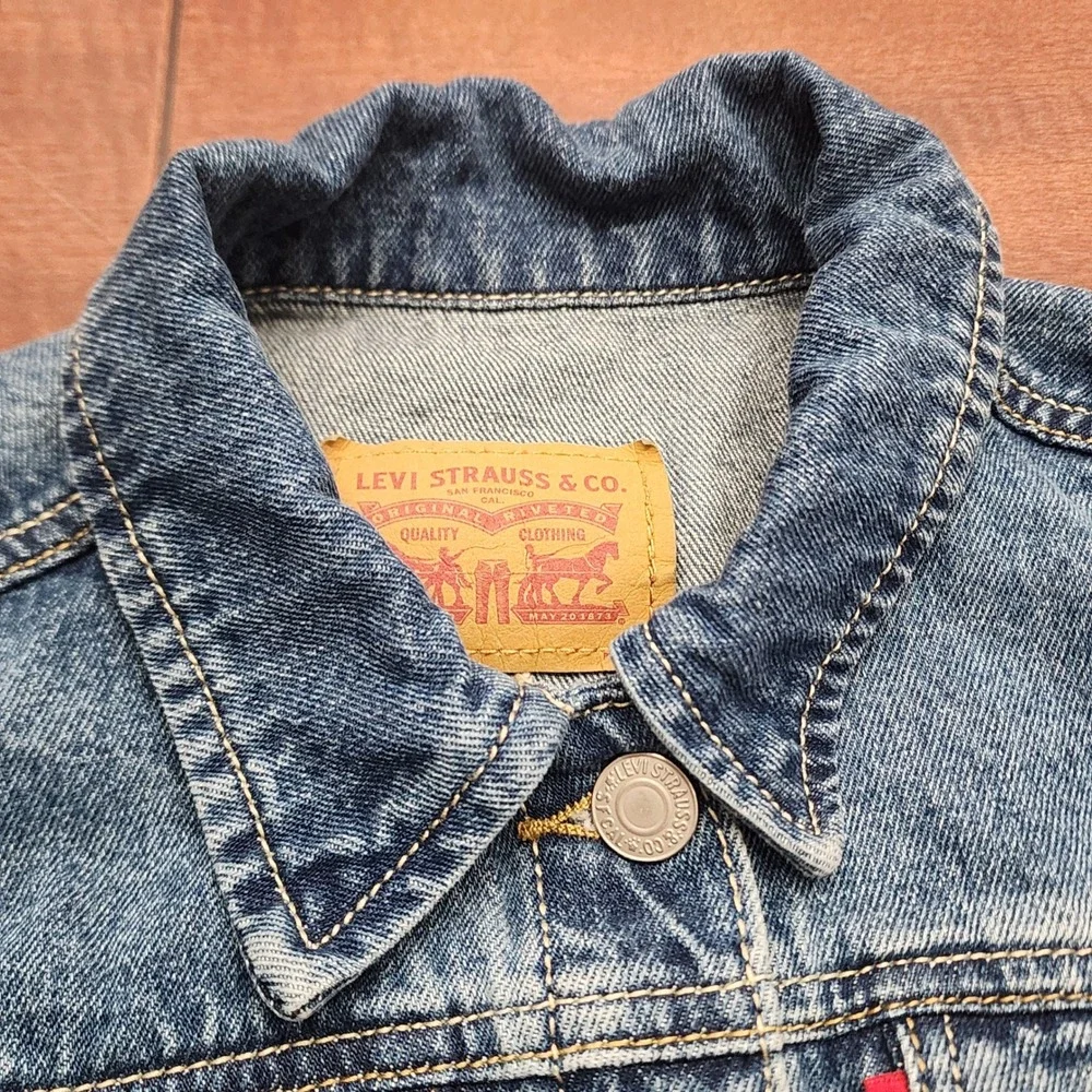 Levis levi denim